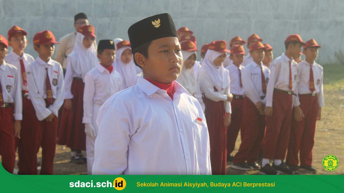 SD Aisyiyah Cahaya Insan Gelar Upacara HUT RI ke-80 dengan Nuansa Paskibra ala Siswa SD